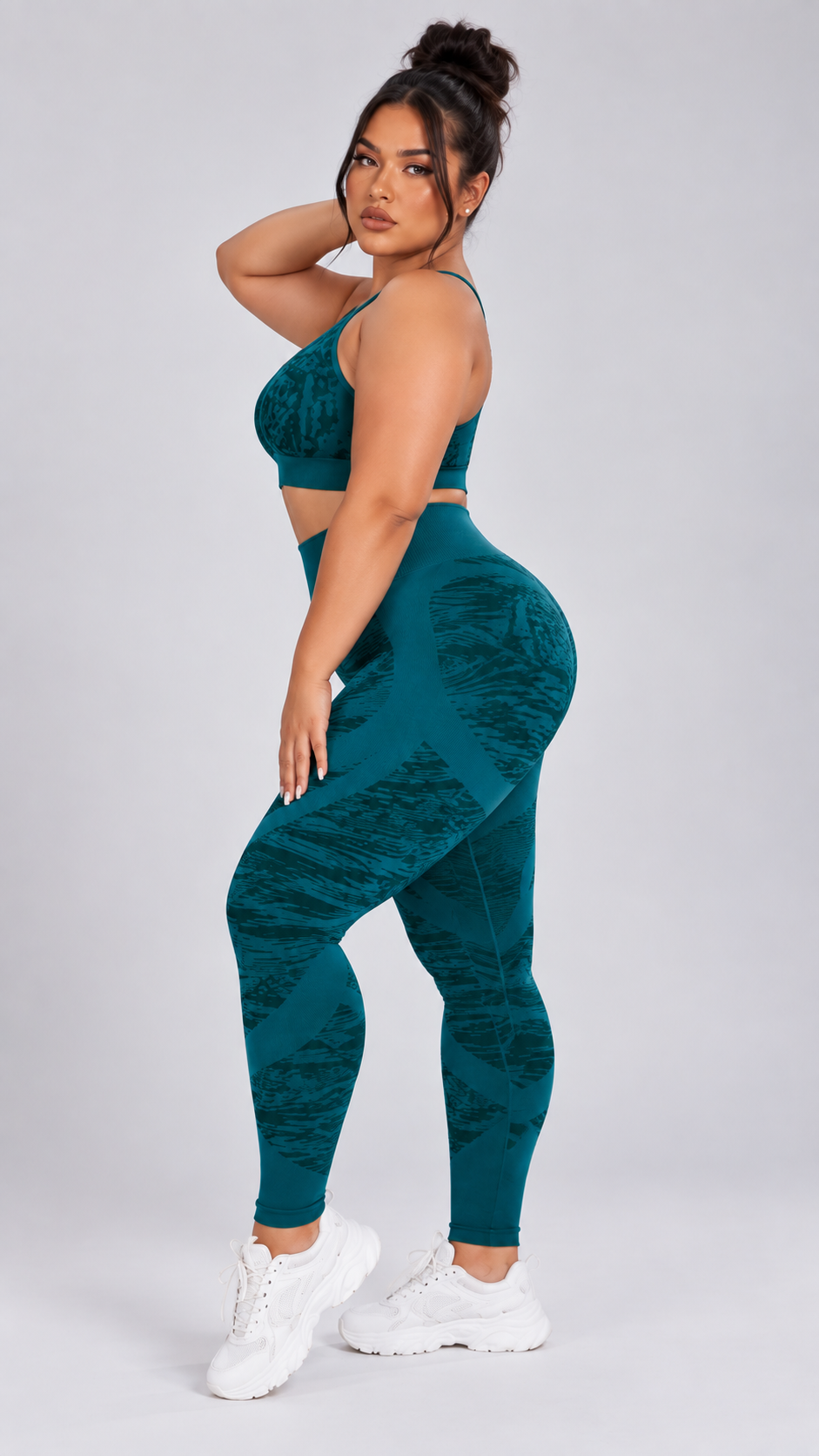 QYLÉ Curve Sculpt Seamless Set