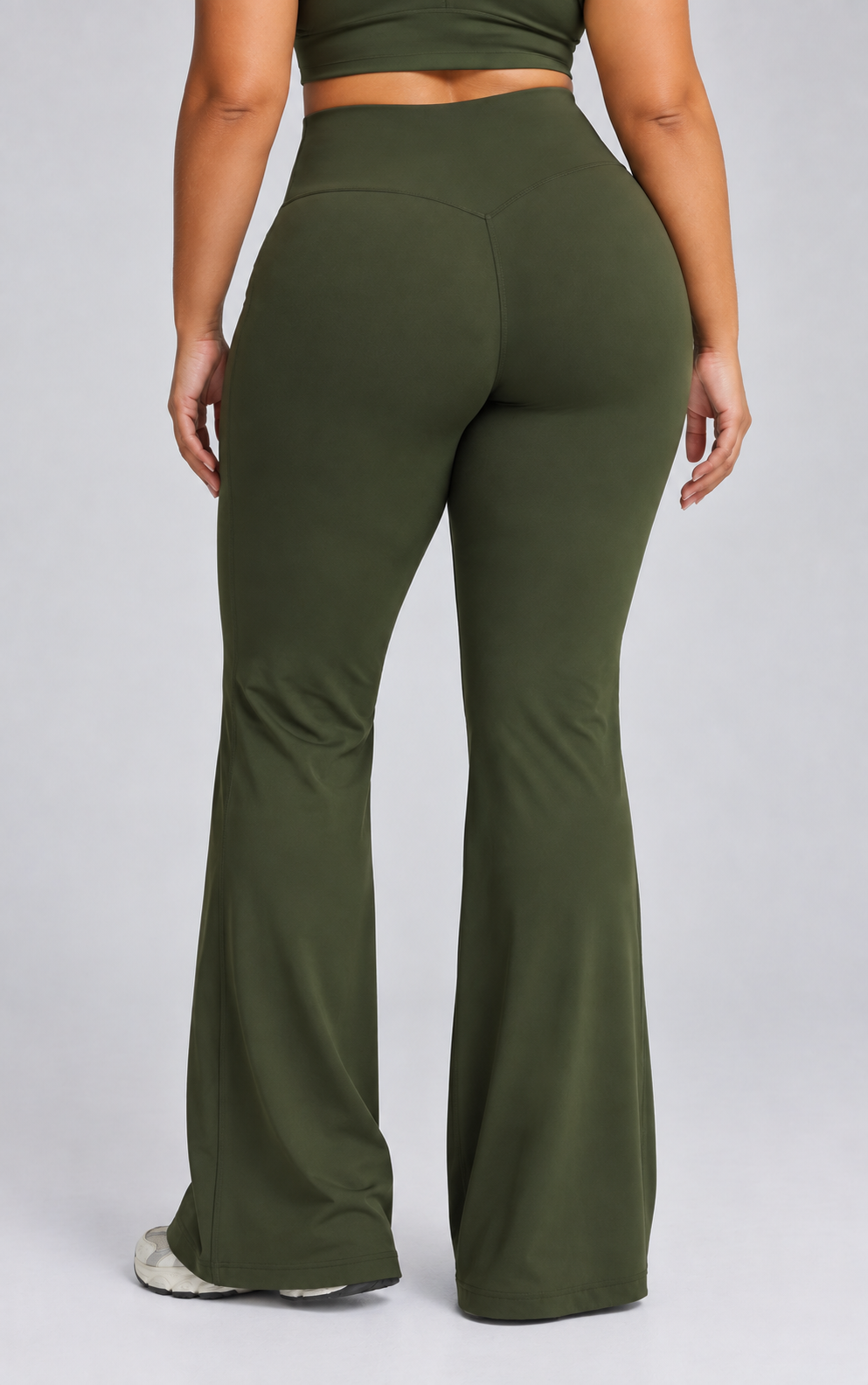QYLÉ Curve Flare Legging